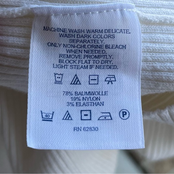 •Lands’ End• Ladies Henley Long Sleeve Ribbed Top - Size Medium - Picture 5 of 6